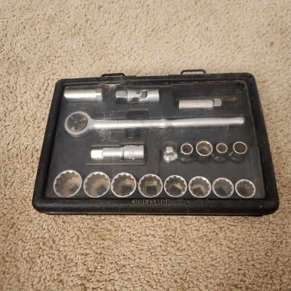 Craftsman 17Pc 1/2" Drive Ratchet Socket Set Vintage 34830 USA Mechanics Tools - Picture 1 of 2